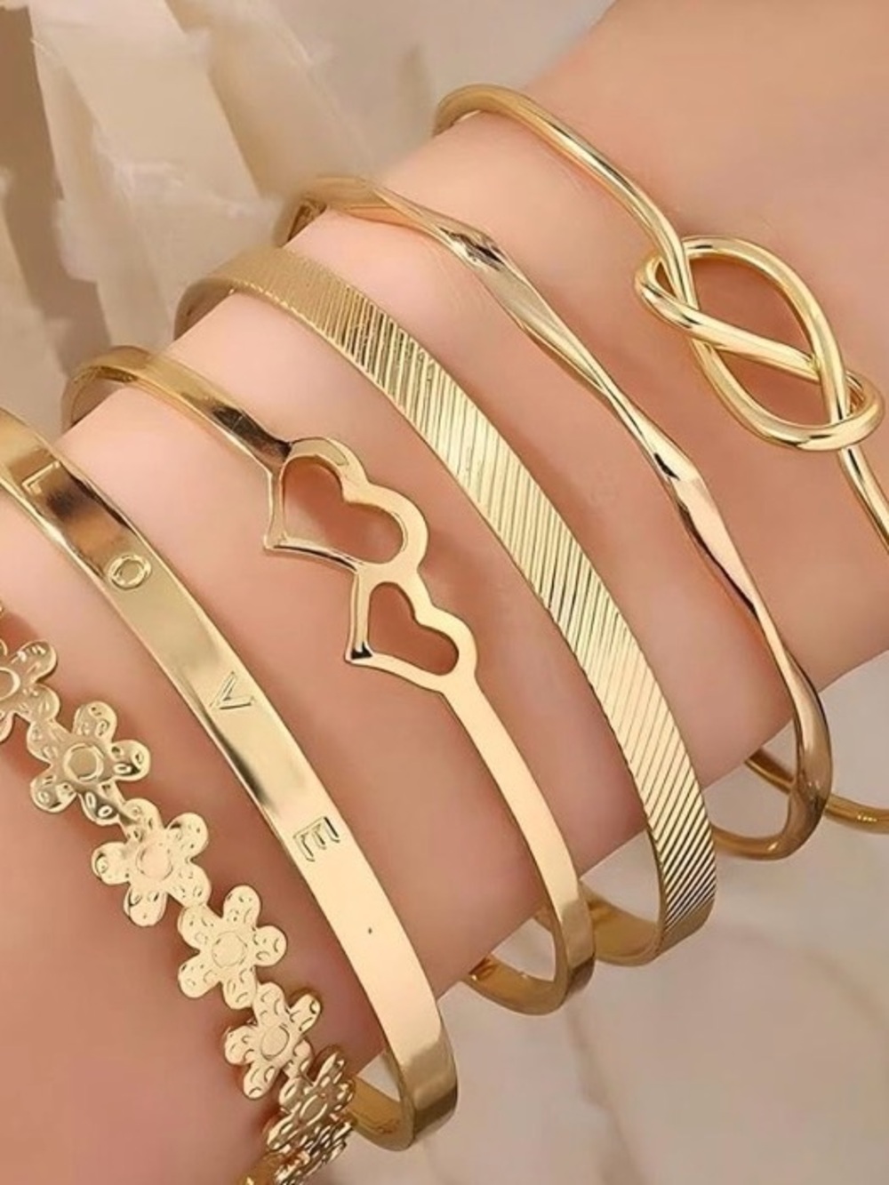 Gold-Tone Women’s Bracelet Set - Heart & Knot Stack
